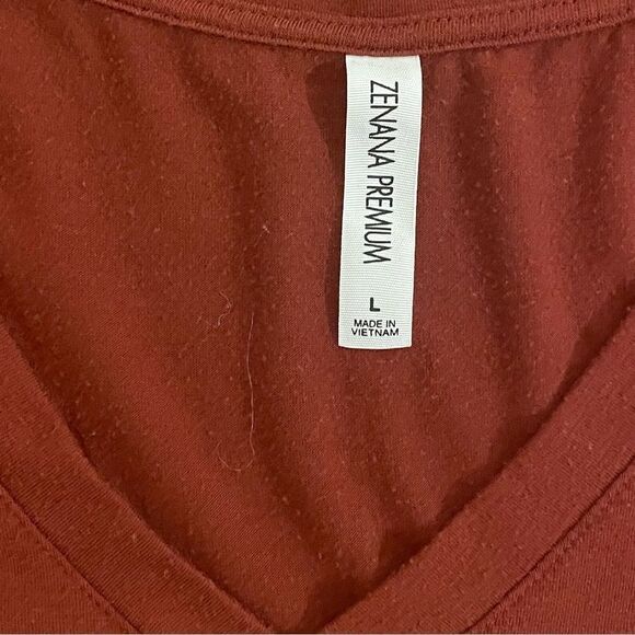 Zenana Premium Babes Against BS Tshirt Rust / Burgundy Color Size Large - Picture 4 of 7